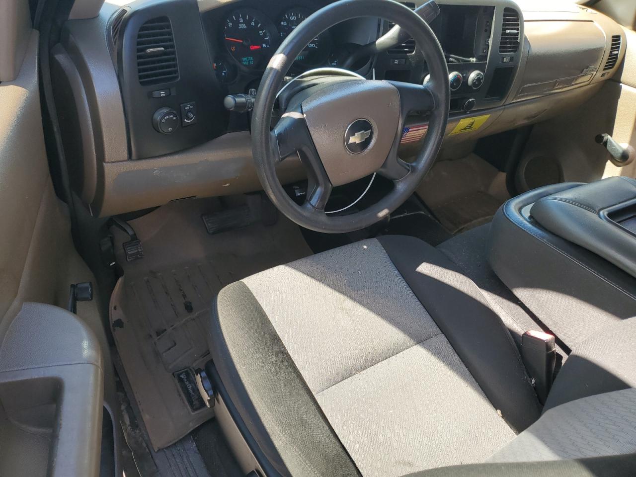 2009 Chevrolet Silverado - Image 8