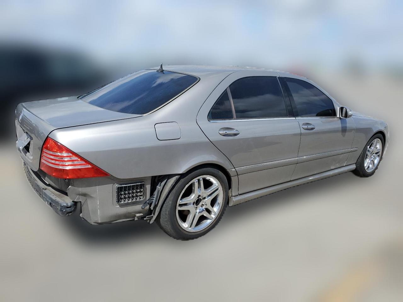 2006 Mercedes-Benz S 500 VIN: WDBNG75J86A476557 Lot: 50901284