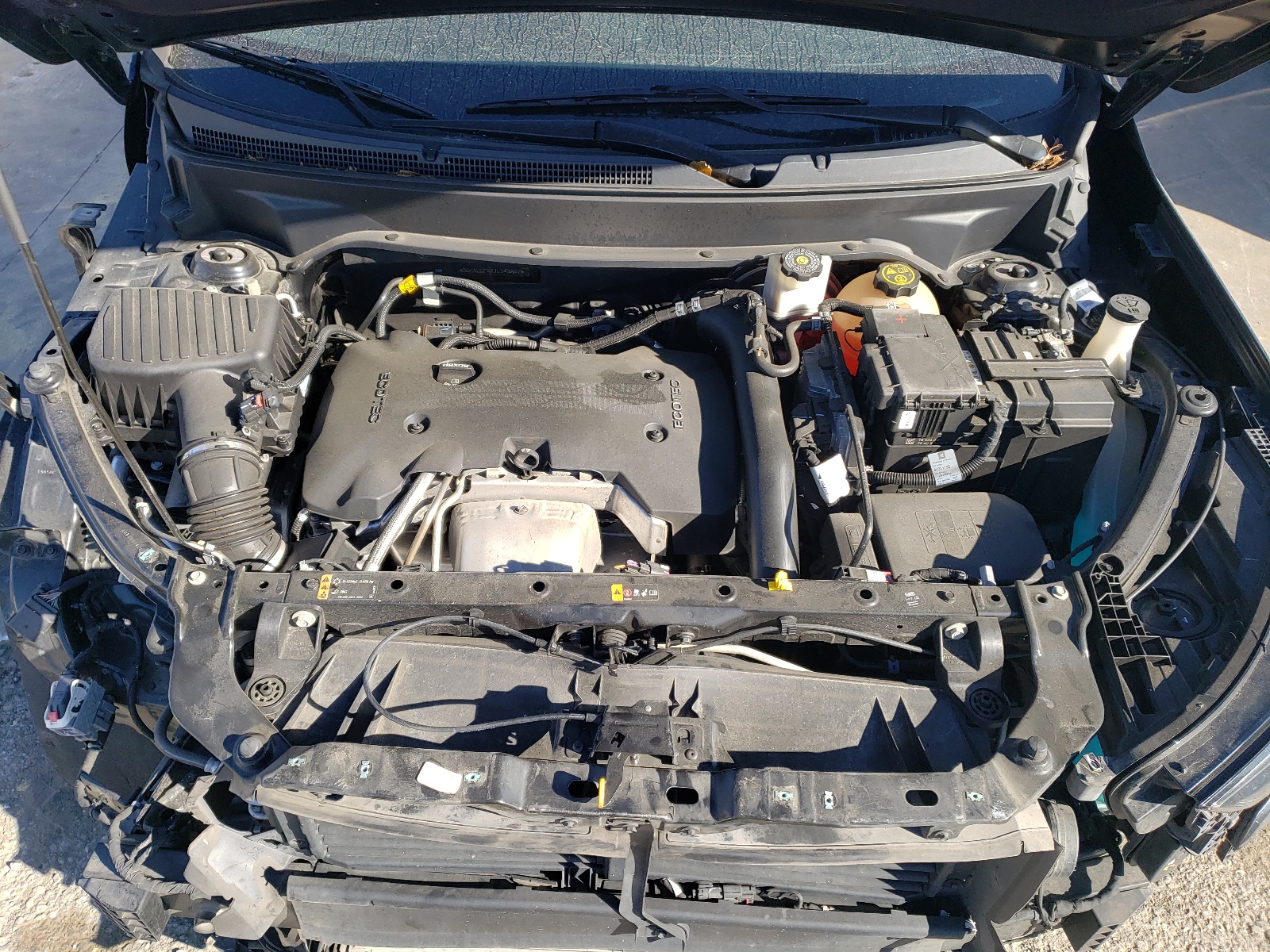 3GKALSEXXJL143852 2018 GMC Terrain Denali