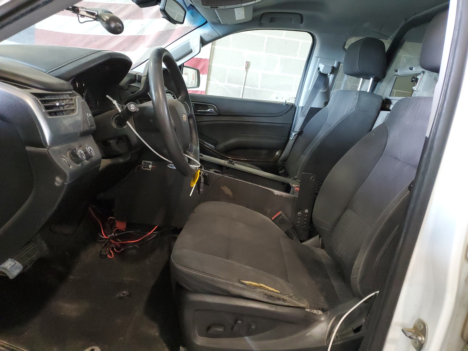 1GNSKFEC2KR140940 2019 Chevrolet Tahoe Special