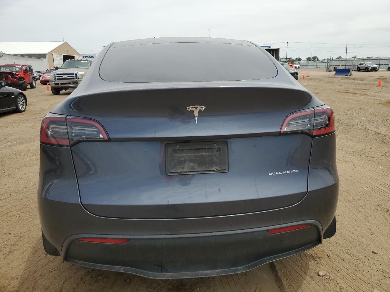 7SAYGDEE2PA186775 2023 Tesla Model Y