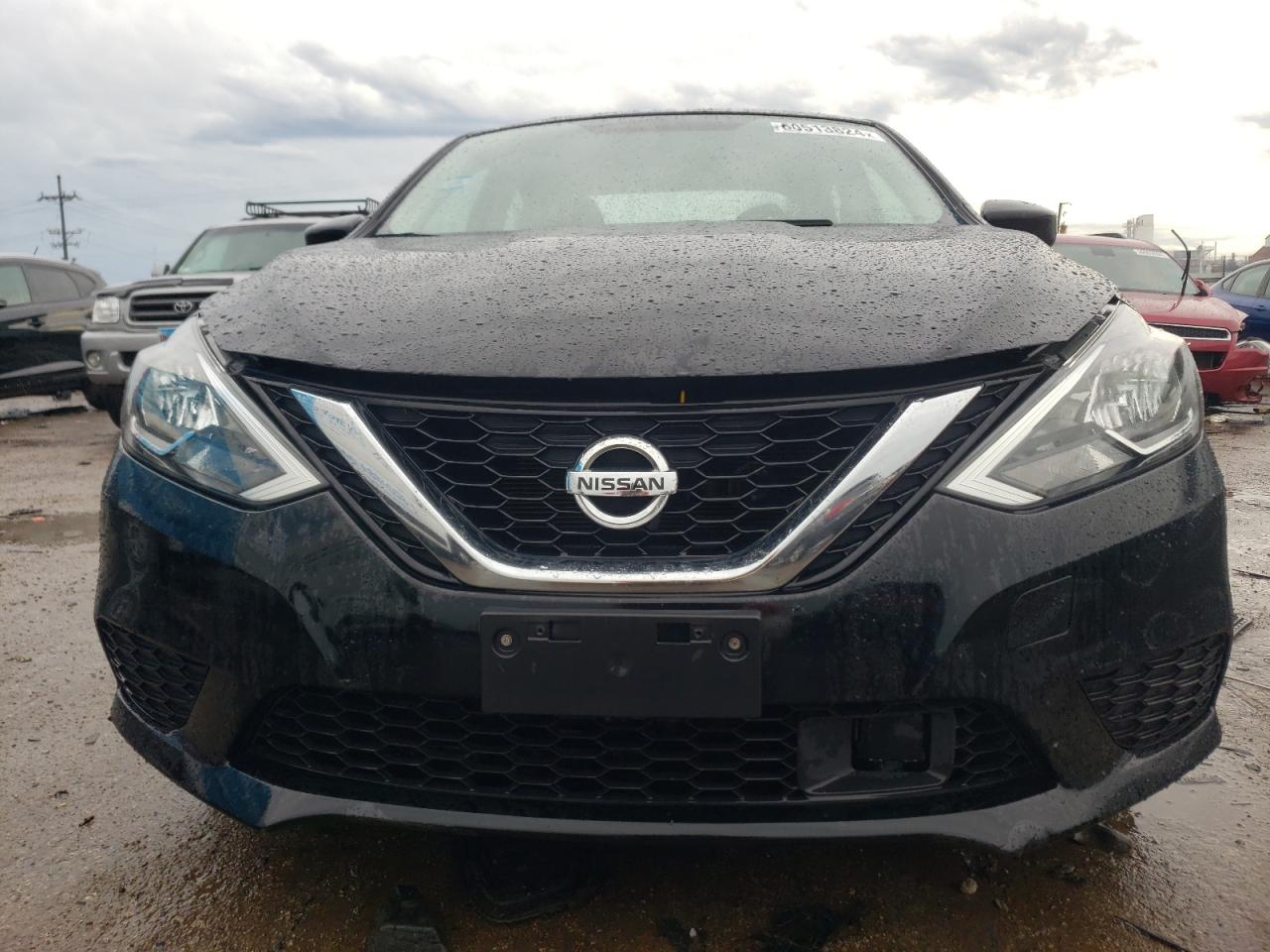 2019 Nissan Sentra - Image 5