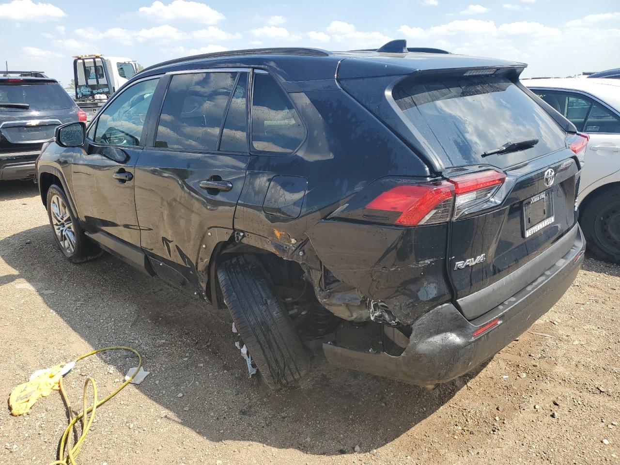 2T3A1RFV4KW081558 2019 TOYOTA RAV 4 - Image 2