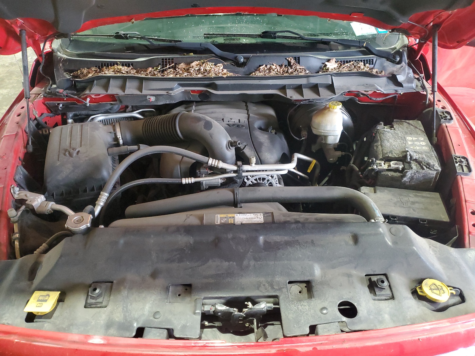 1C6RR7HT3FS599761 2015 Ram 1500 Sport