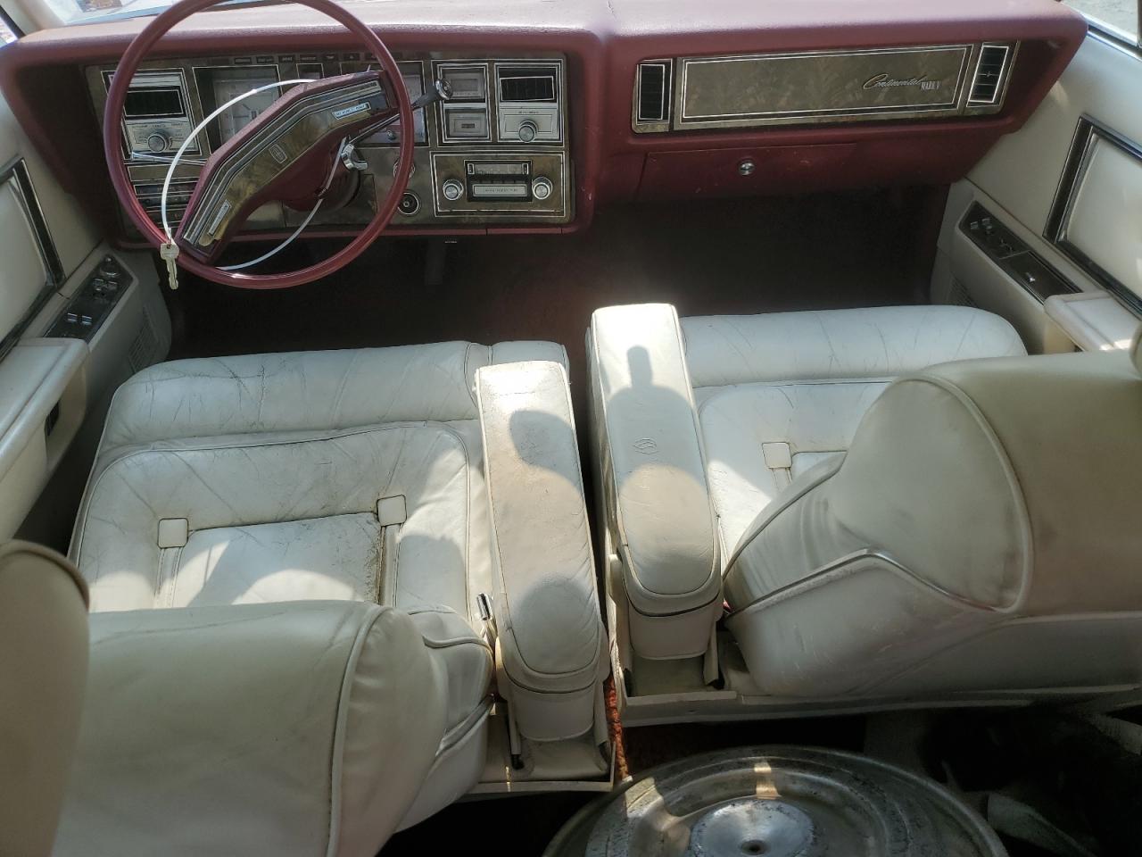 1979 Lincoln Continenta VIN: 9Y895694863 Lot: 59618204