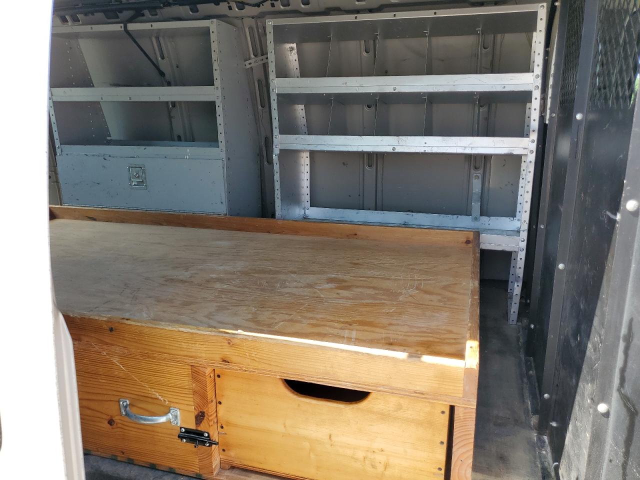 2006 Chevrolet Express G1500 VIN: 1GCFG15T561157394 Lot: 60160624