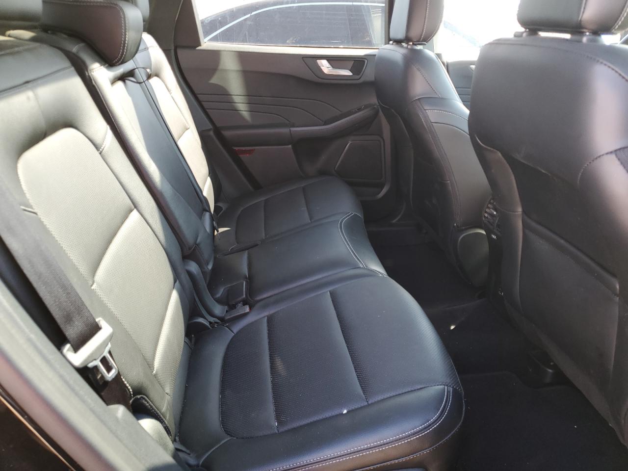 2022 Ford Escape Titanium VIN: 1FMCU9DZ8NUB01247 Lot: 59704944