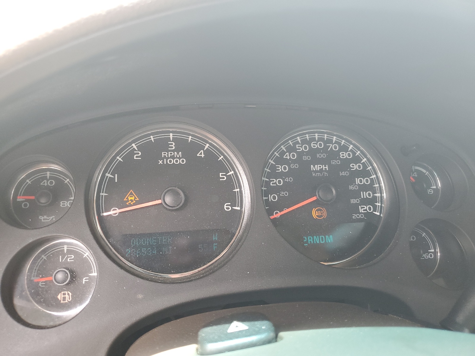 1GNSCBE03BR393518 2011 Chevrolet Tahoe C1500 Lt