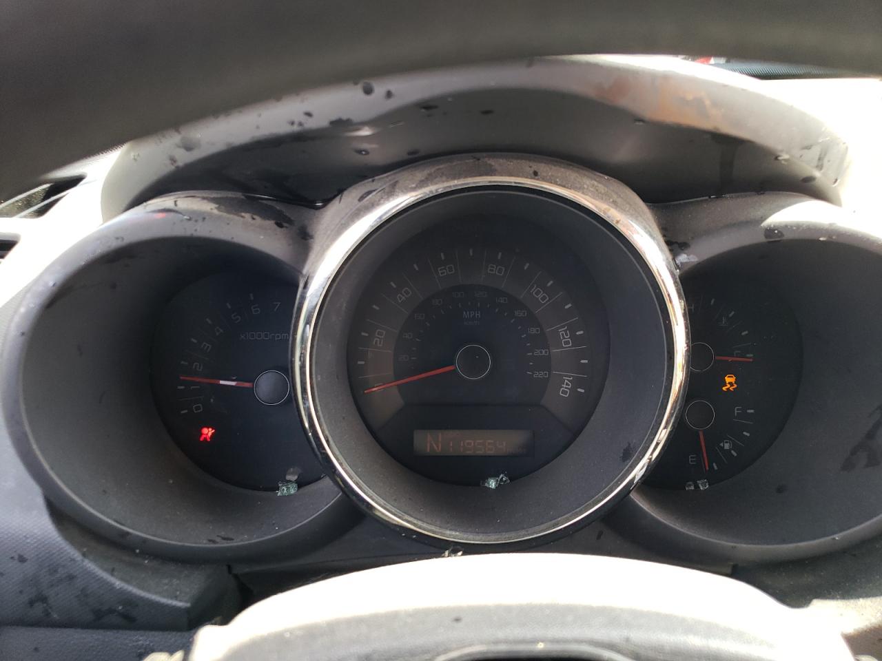 2011 Kia Soul + VIN: KNDJT2A24B7340656 Lot: 60286044