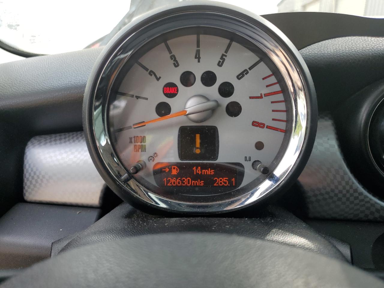 2009 Mini Cooper S Clubman VIN: WMWMM33529TP73253 Lot: 60833754