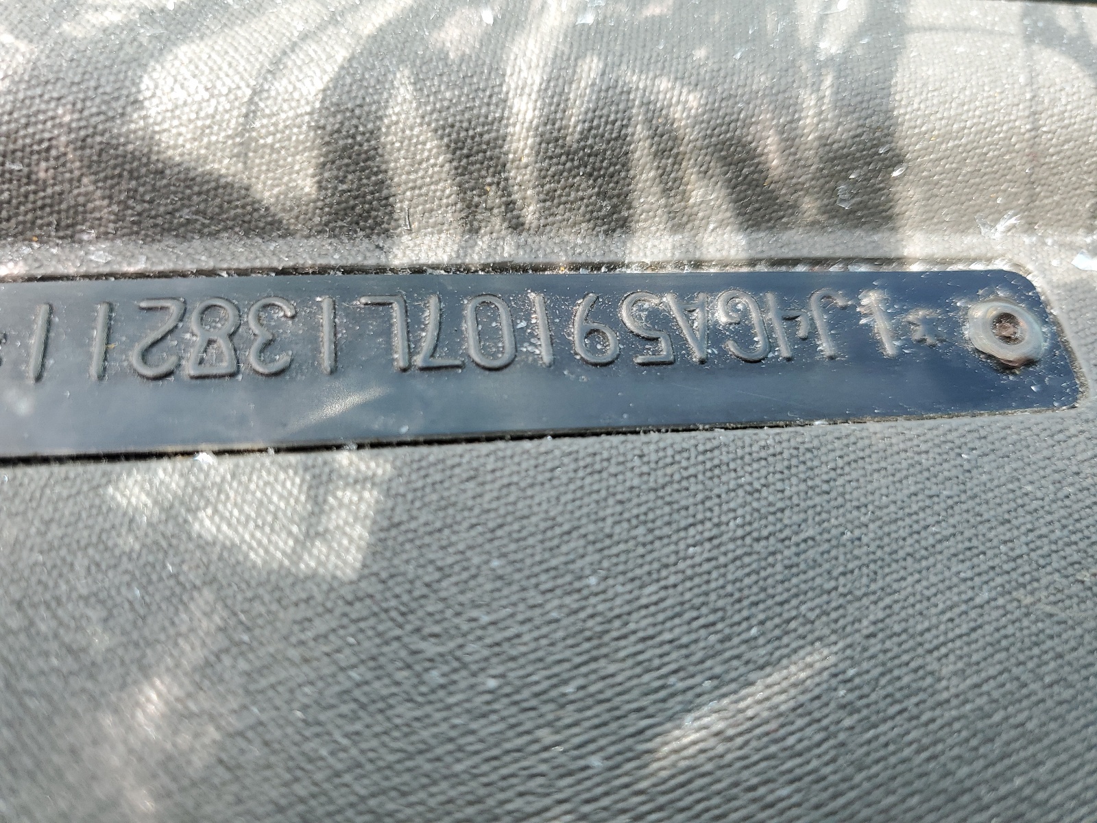 1J4GA59107L138211 2007 Jeep Wrangler Sahara