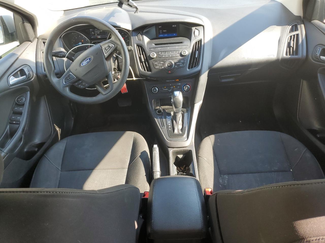 2015 Ford Focus Se VIN: 1FADP3K2XFL244460 Lot: 59921304