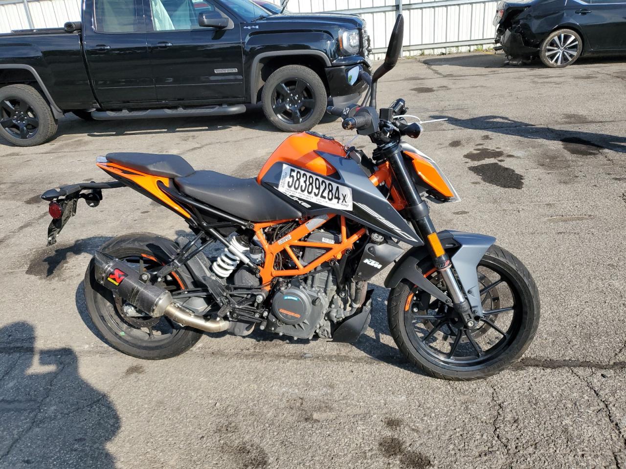 2023 Ktm 390 Duke VIN: MD2JPJ400PC228261 Lot: 58389284