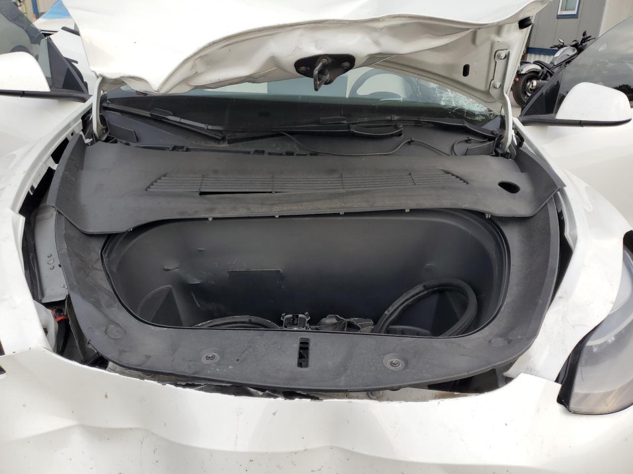 5YJYGDEF8MF251682 2021 Tesla Model Y