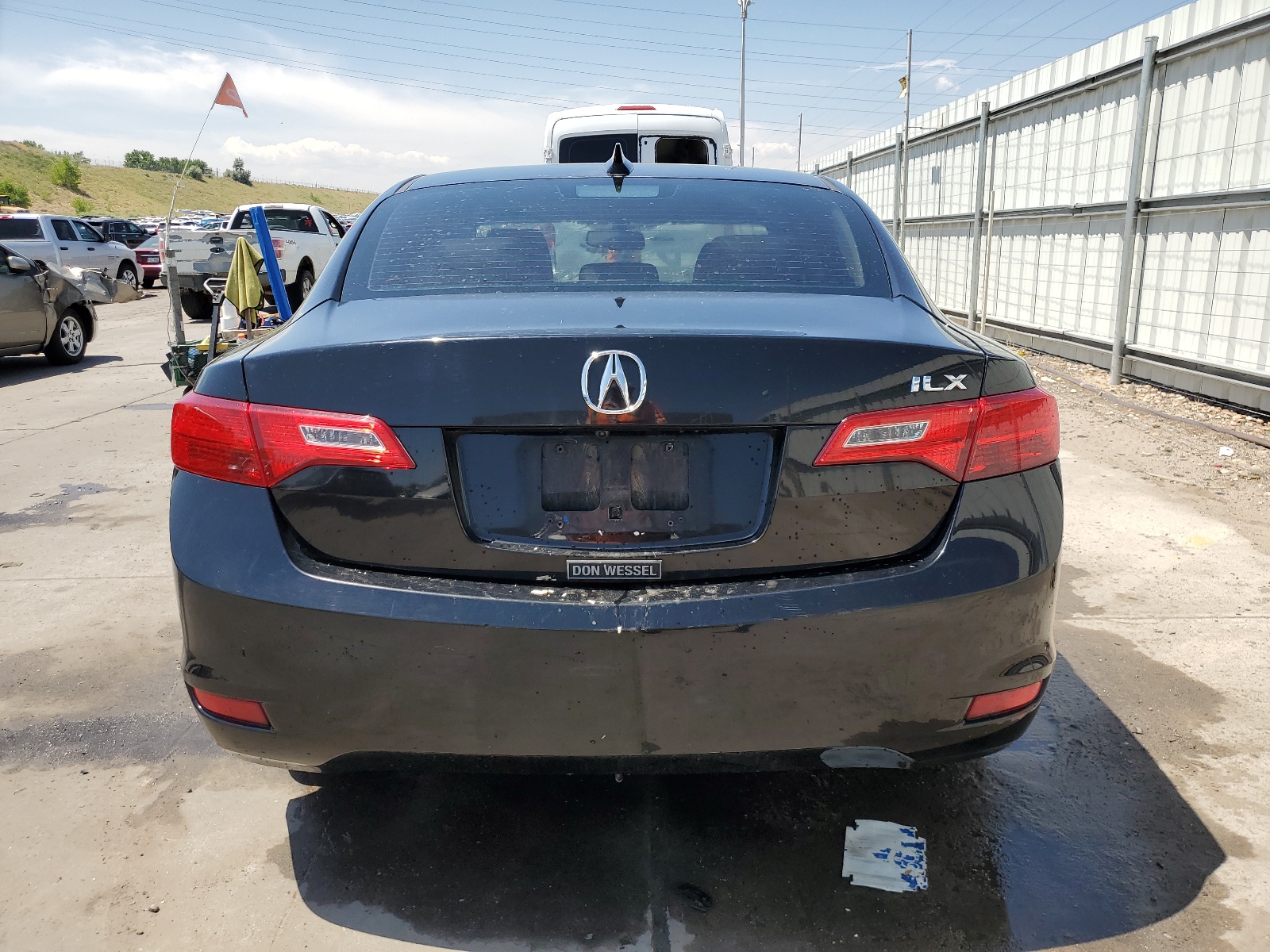 19VDE1F70DE003998 2013 Acura Ilx 20 Tech