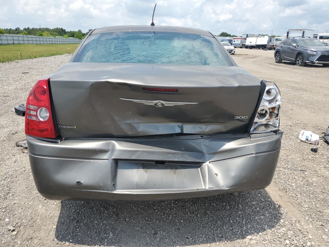 2008 Chrysler 300 Lx VIN: 2C3KA43R88H327958 Lot: 58483234