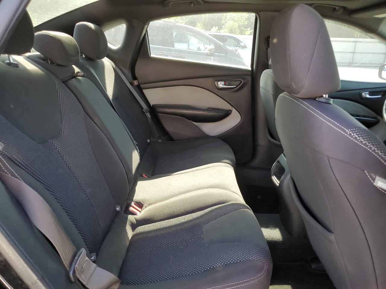 2015 Dodge Dart Sxt VIN: 1C3CDFBB6FD237987 Lot: 57956954