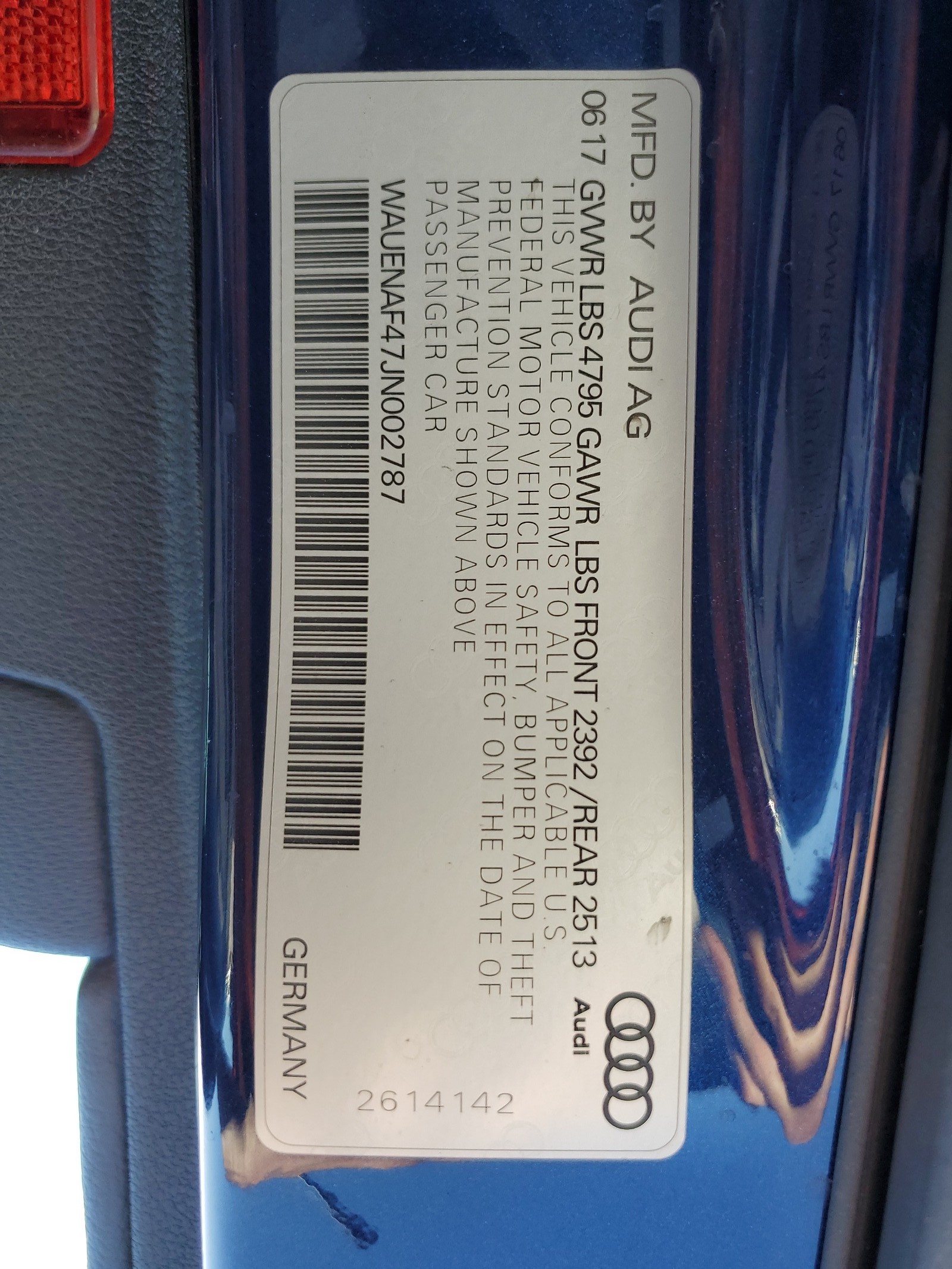 WAUENAF47JN002787 2018 Audi A4 Premium Plus