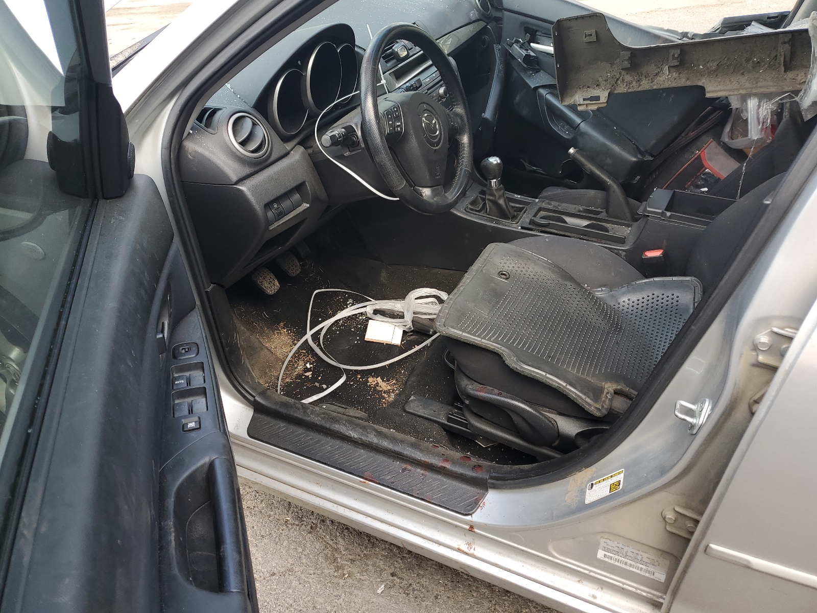 JM1BK143461473965 2006 Mazda 3 Hatchback