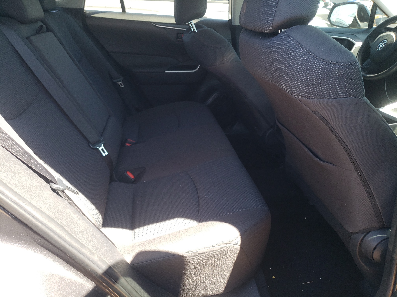 2T3F1RFV5NW296859 2022 Toyota Rav4 Le