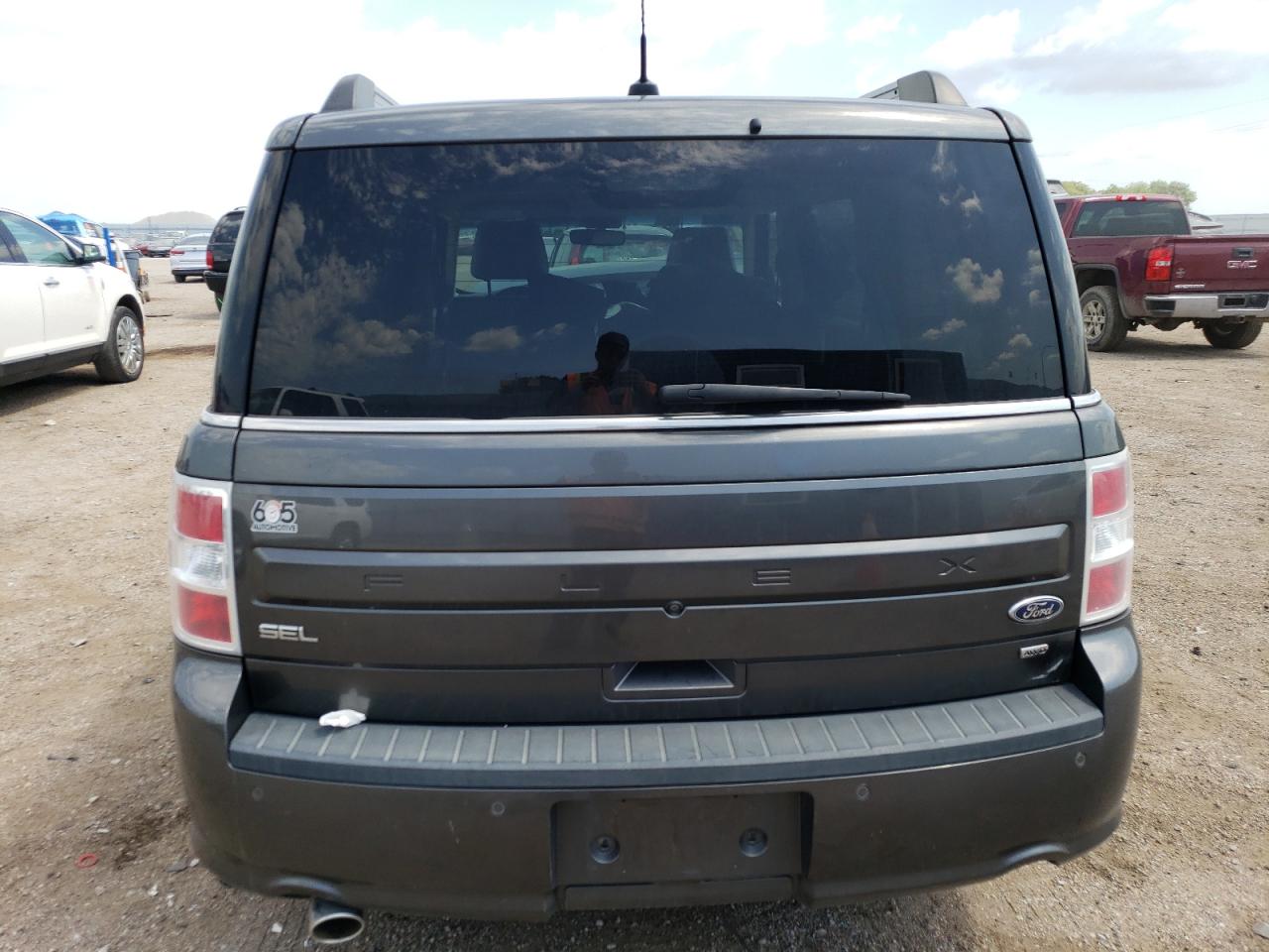 VIN 2FMHK6C88JBA14290 2018 FORD FLEX no.6