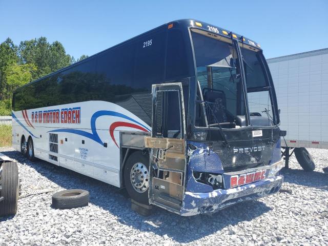2013 Prevost Bus 