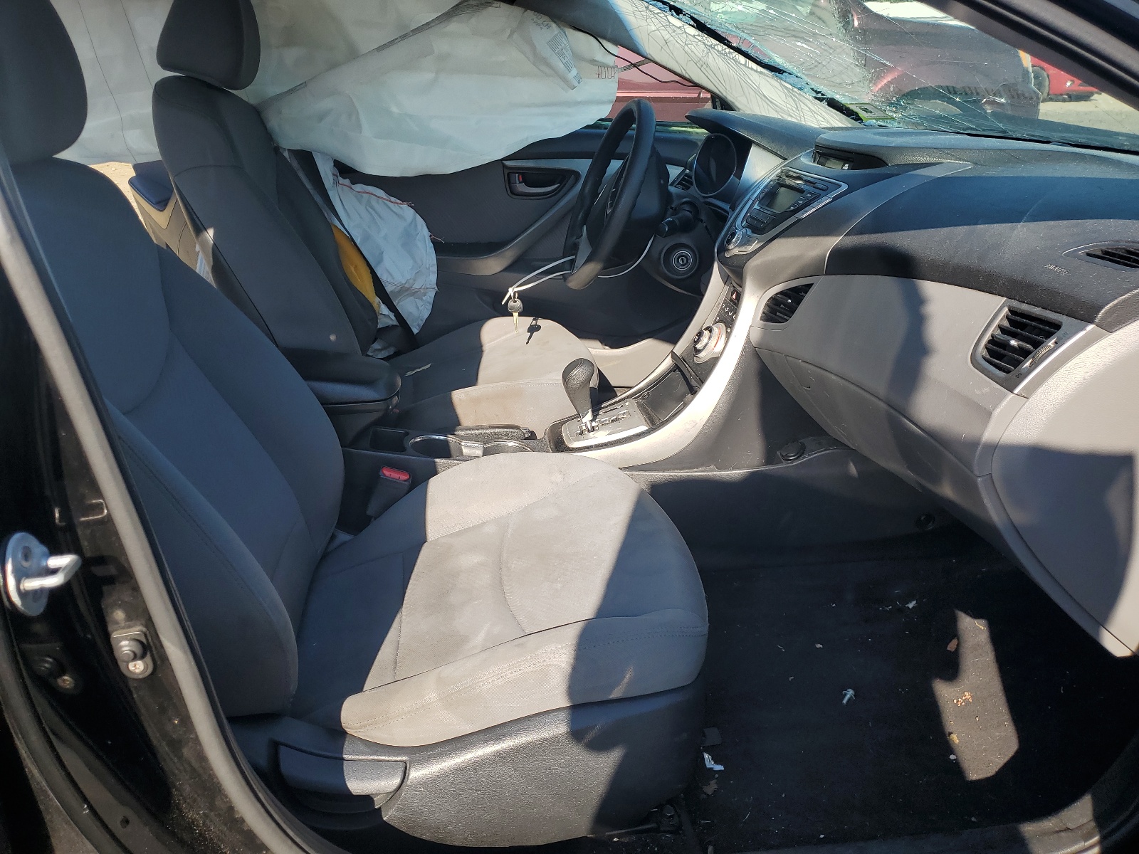 KMHDH4AE8BU103301 2011 Hyundai Elantra Gls