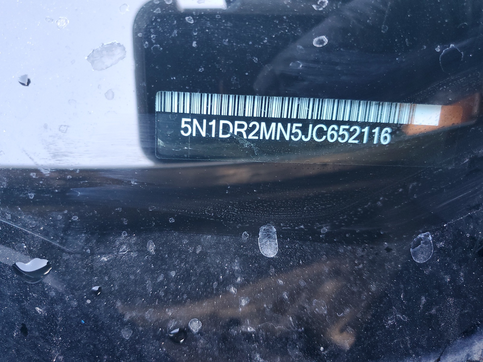 5N1DR2MN5JC652116 2018 Nissan Pathfinder S