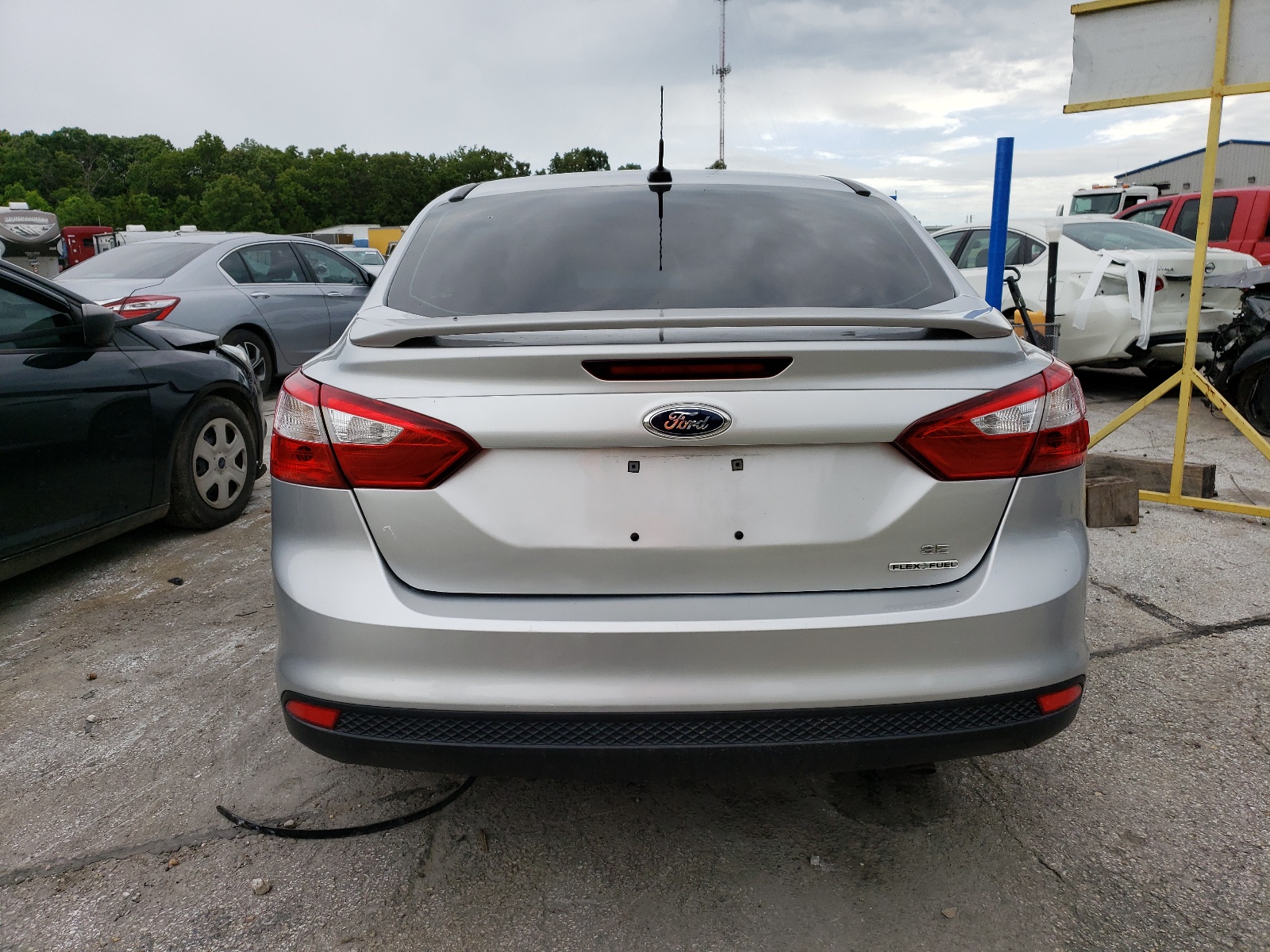 1FADP3F2XDL327149 2013 Ford Focus Se