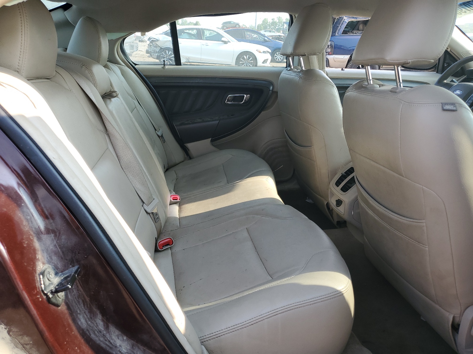 1FAHP2DW2CG130646 2012 Ford Taurus Se