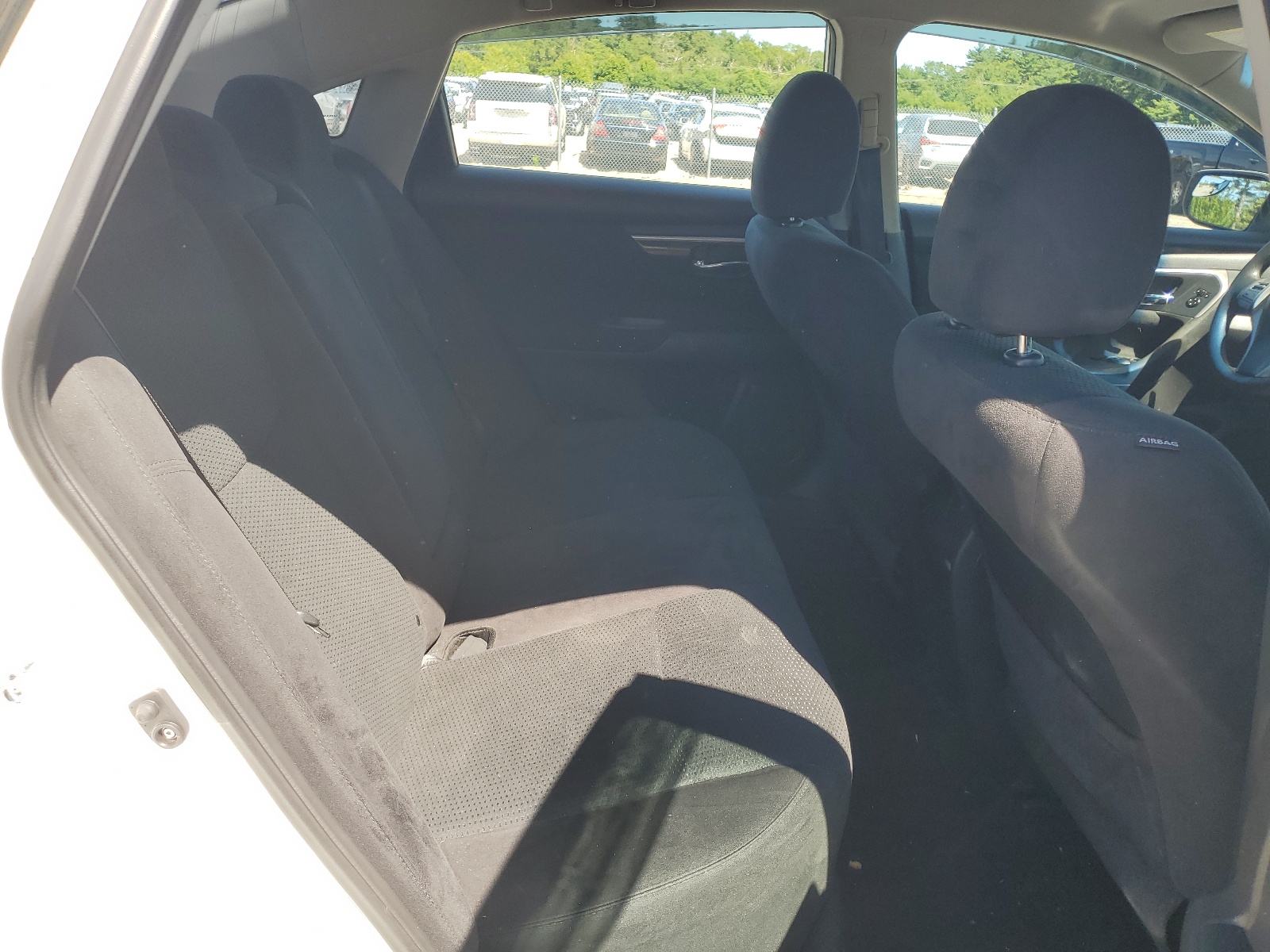 2014 Nissan Altima 2.5 vin: 1N4AL3AP7EC136372