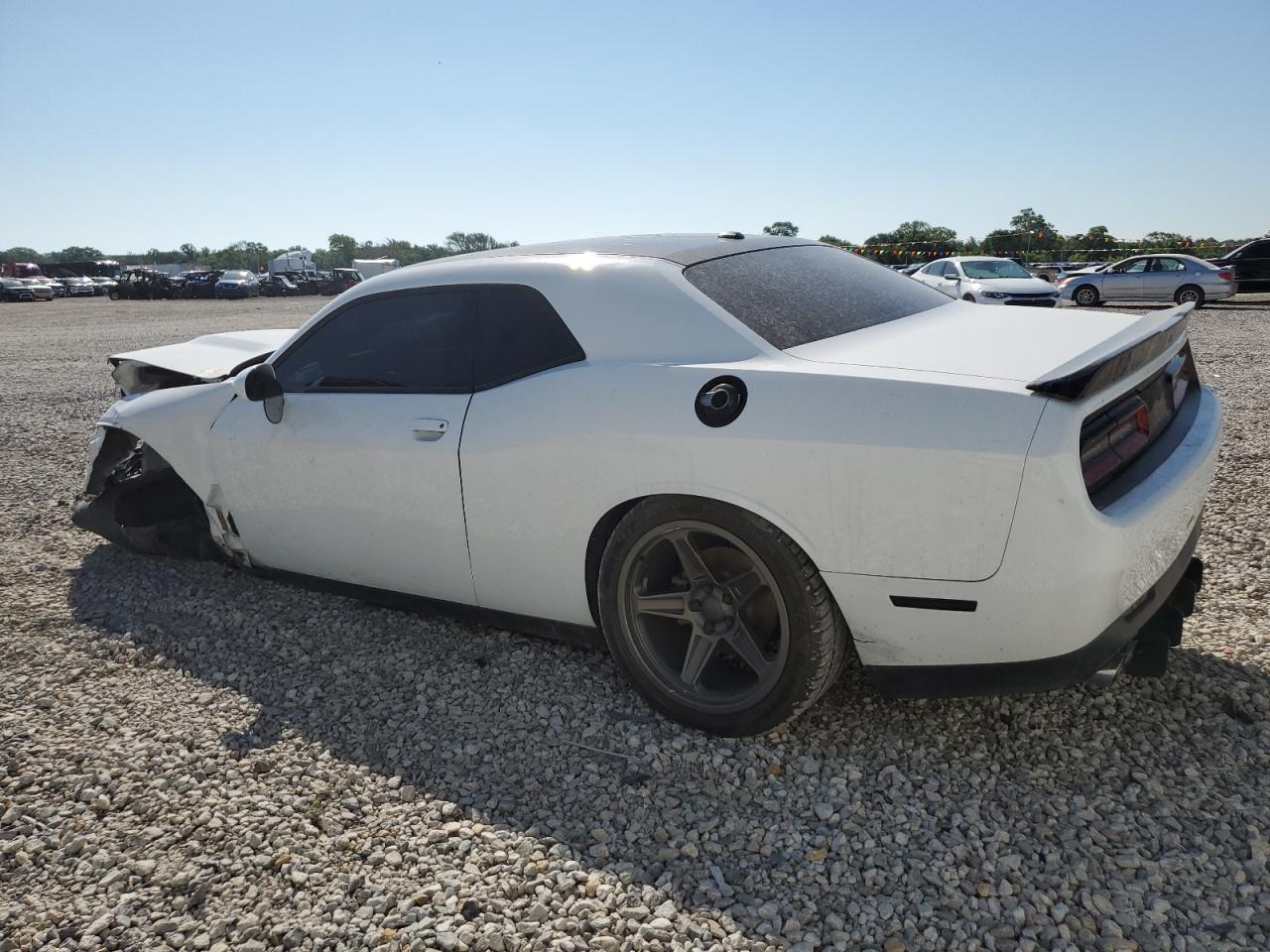 2C3CDZBT9KH557084 2019 DODGE CHALLENGER - Image 2