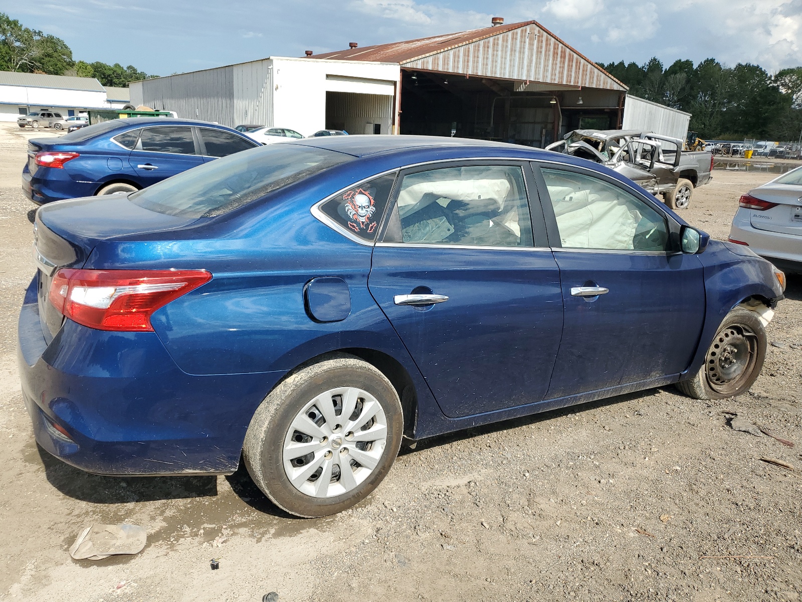 3N1AB7APXJY266512 2018 Nissan Sentra S