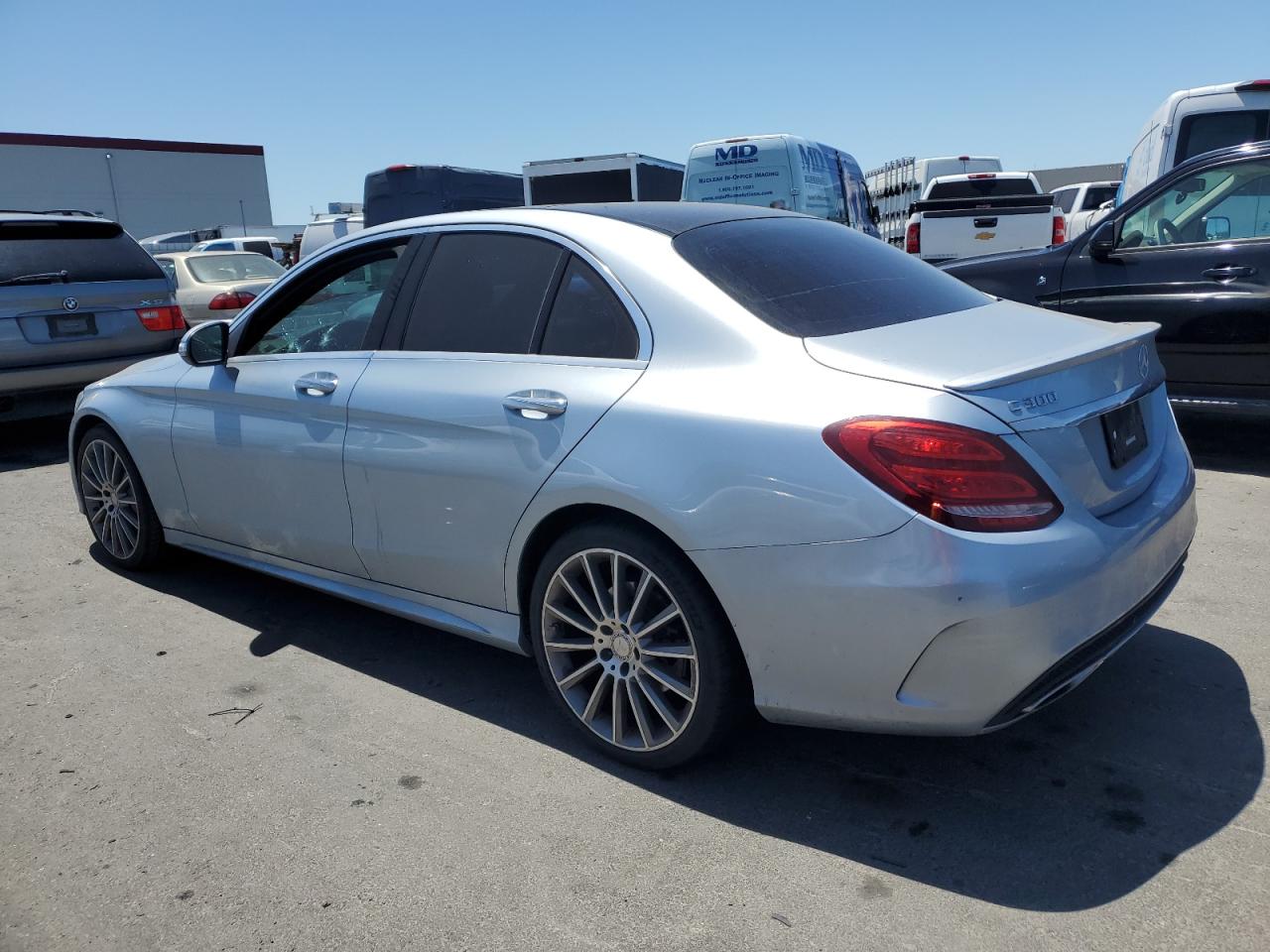 VIN 55SWF4JB1FU090624 2015 MERCEDES-BENZ C-CLASS no.2