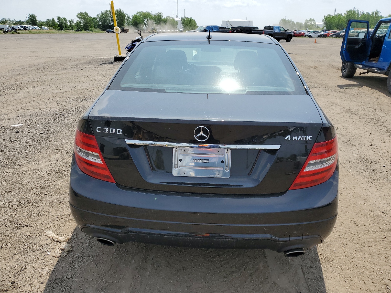 WDDGF8BB1CF940082 2012 Mercedes-Benz C 300 4Matic