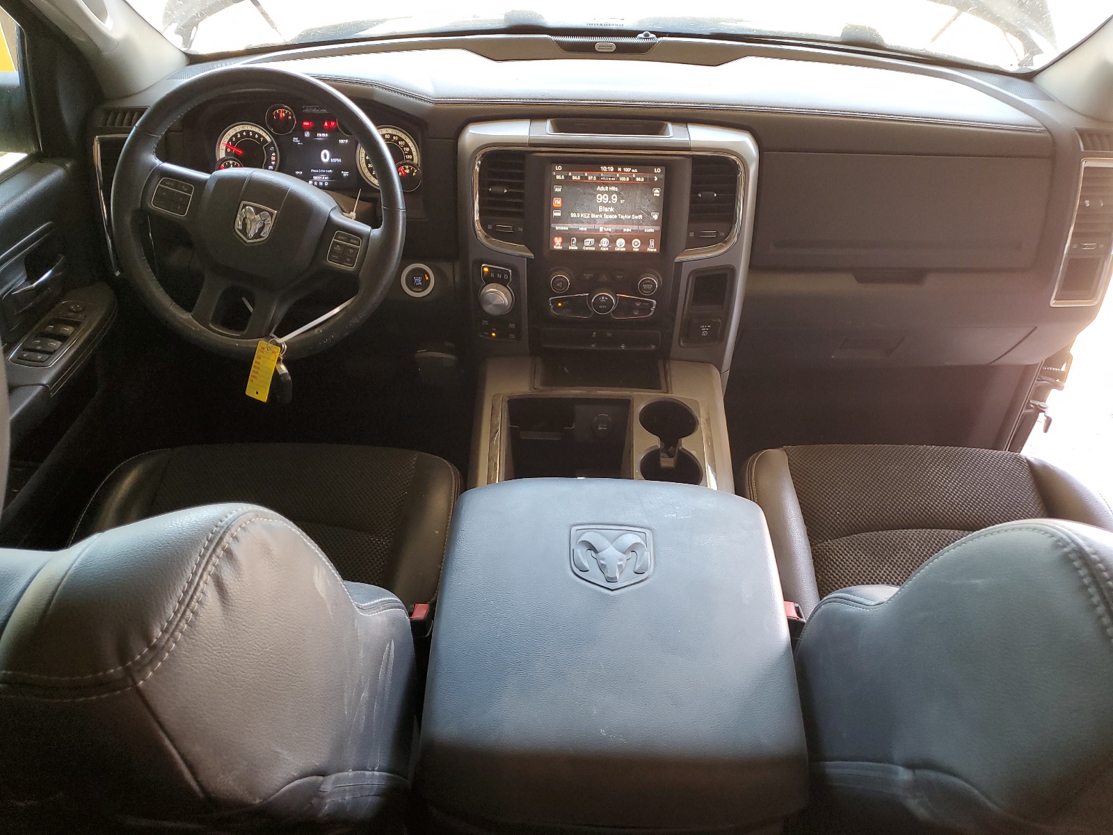 1C6RR7MT1FS719868 2015 Ram 1500 Sport