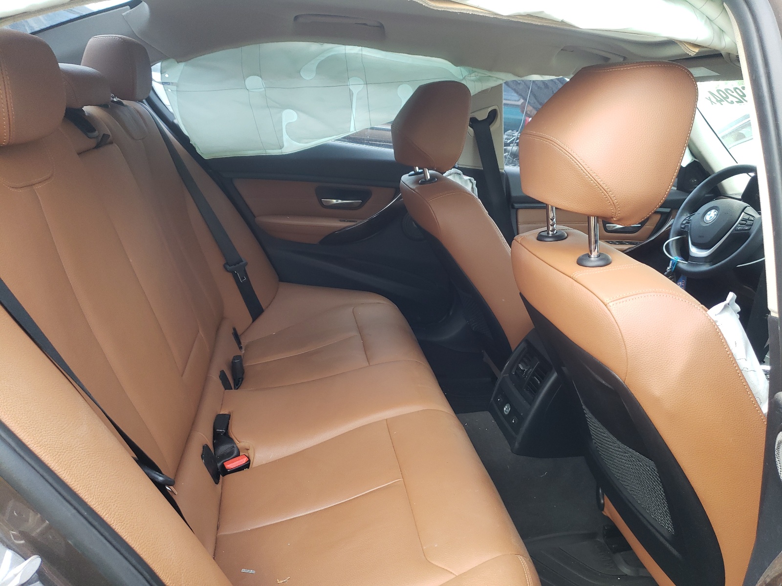 WBA3B9G55FNR92979 2015 BMW 335 Xi