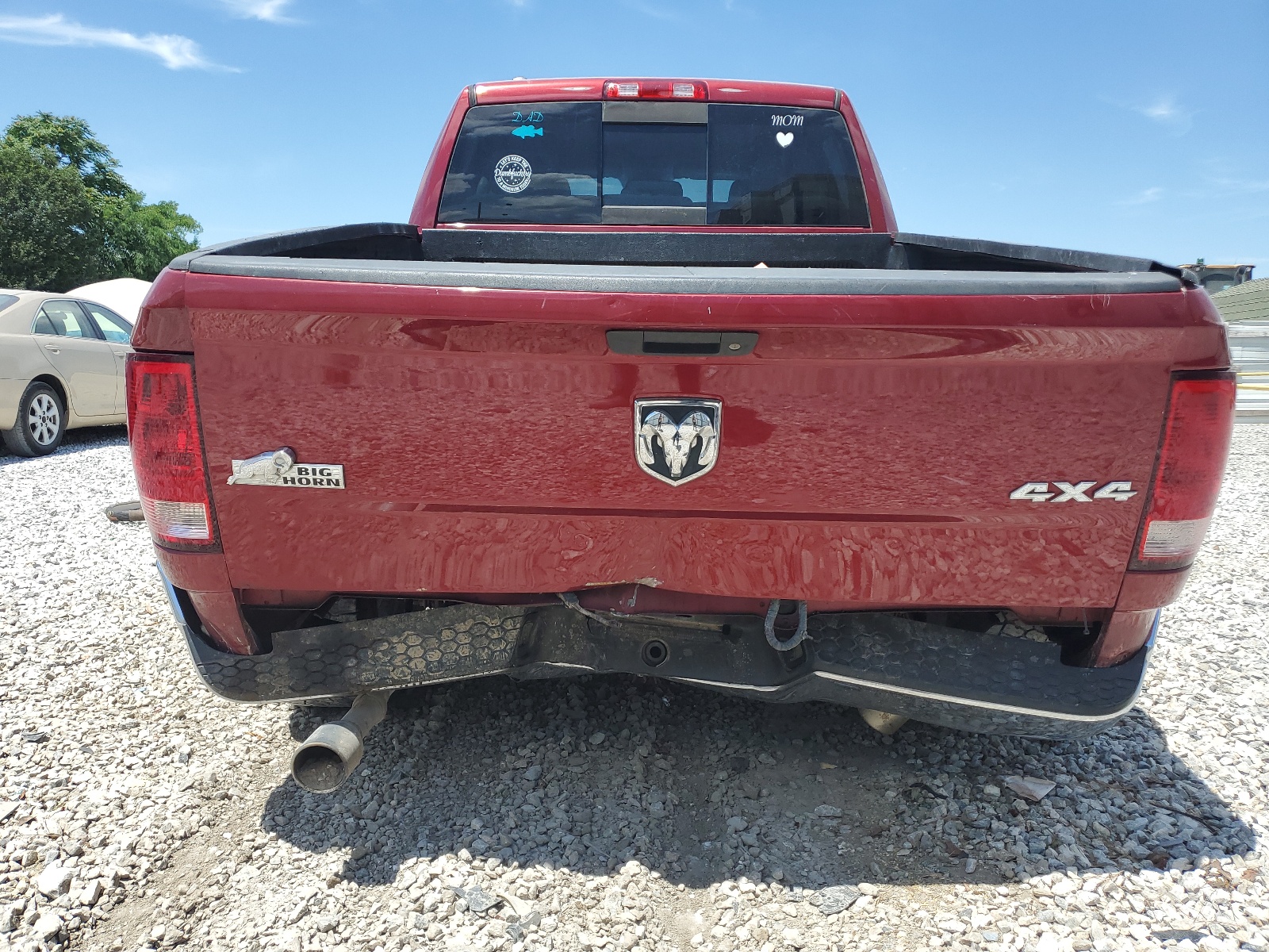 1C6RR7GT7FS531027 2015 Ram 1500 Slt