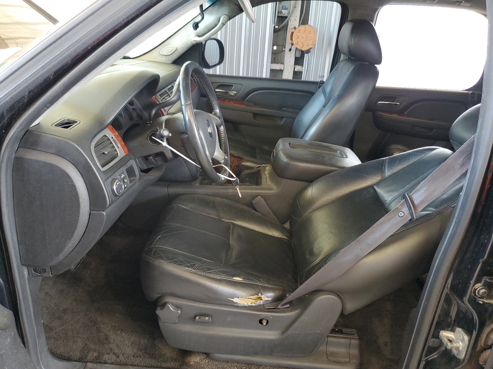 1GNSCBE01BR399561 2011 Chevrolet Tahoe C1500 Lt