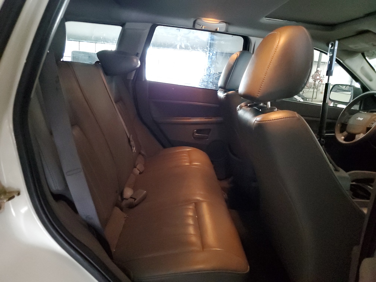 1J4HR48N96C137729 2006 Jeep Grand Cherokee Laredo