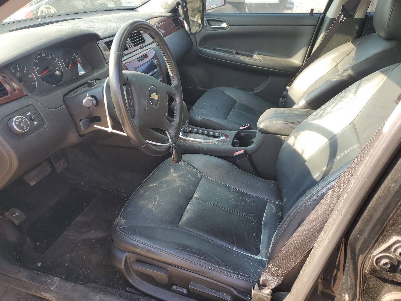 2G1WB5EK3A1183999 2010 Chevrolet Impala Lt