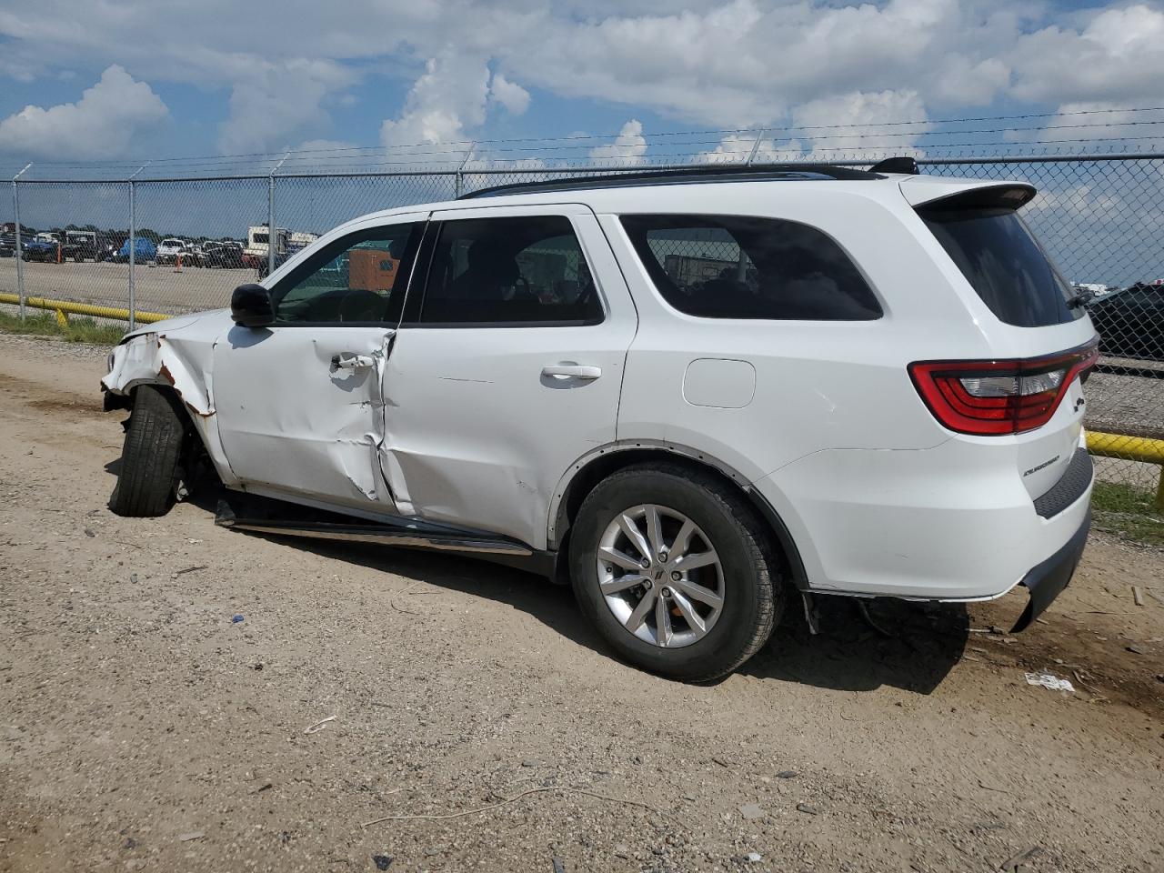 1C4RDHAG6PC630118 2023 DODGE DURANGO - Image 2