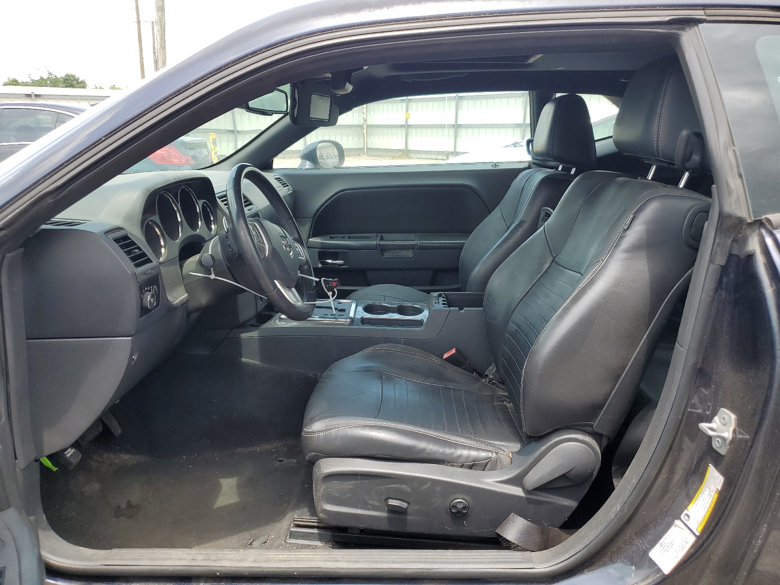 2C3CDYAG2CH125081 2012 Dodge Challenger Sxt