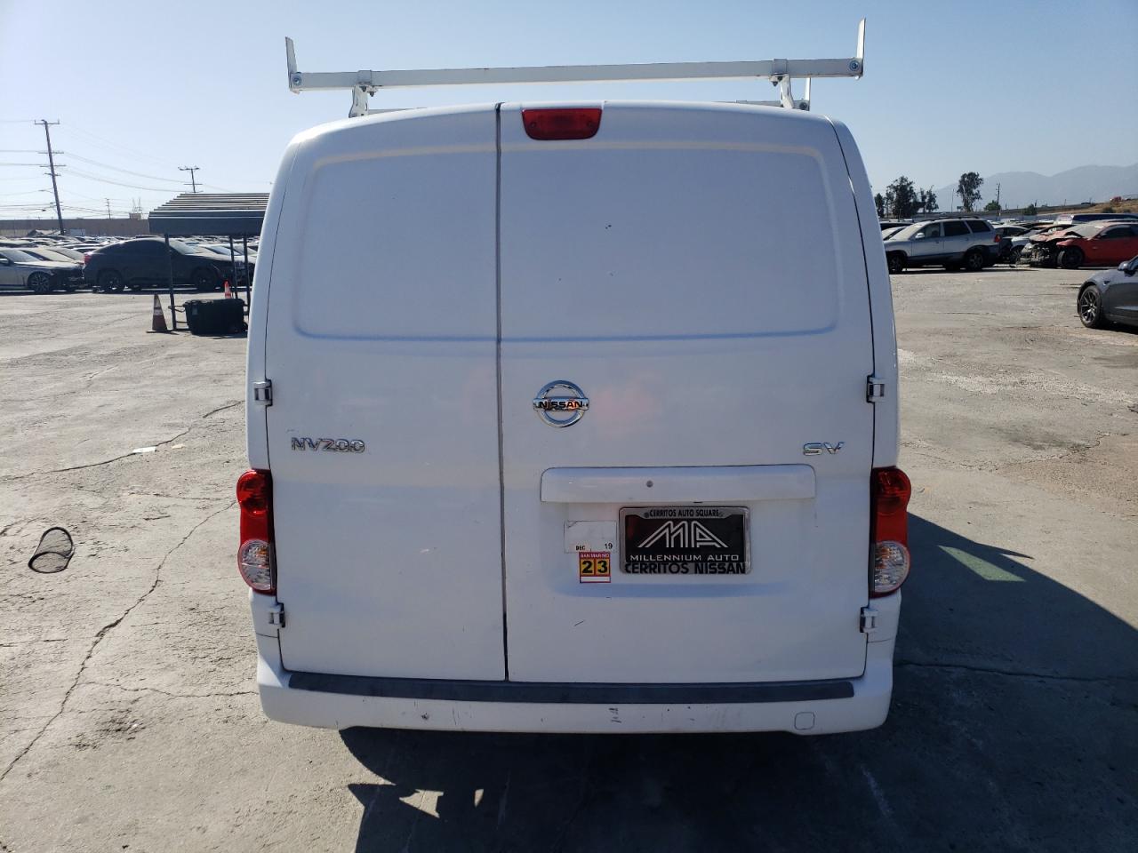 3N6CM0KN1HK713663 2017 Nissan Nv200 2.5S