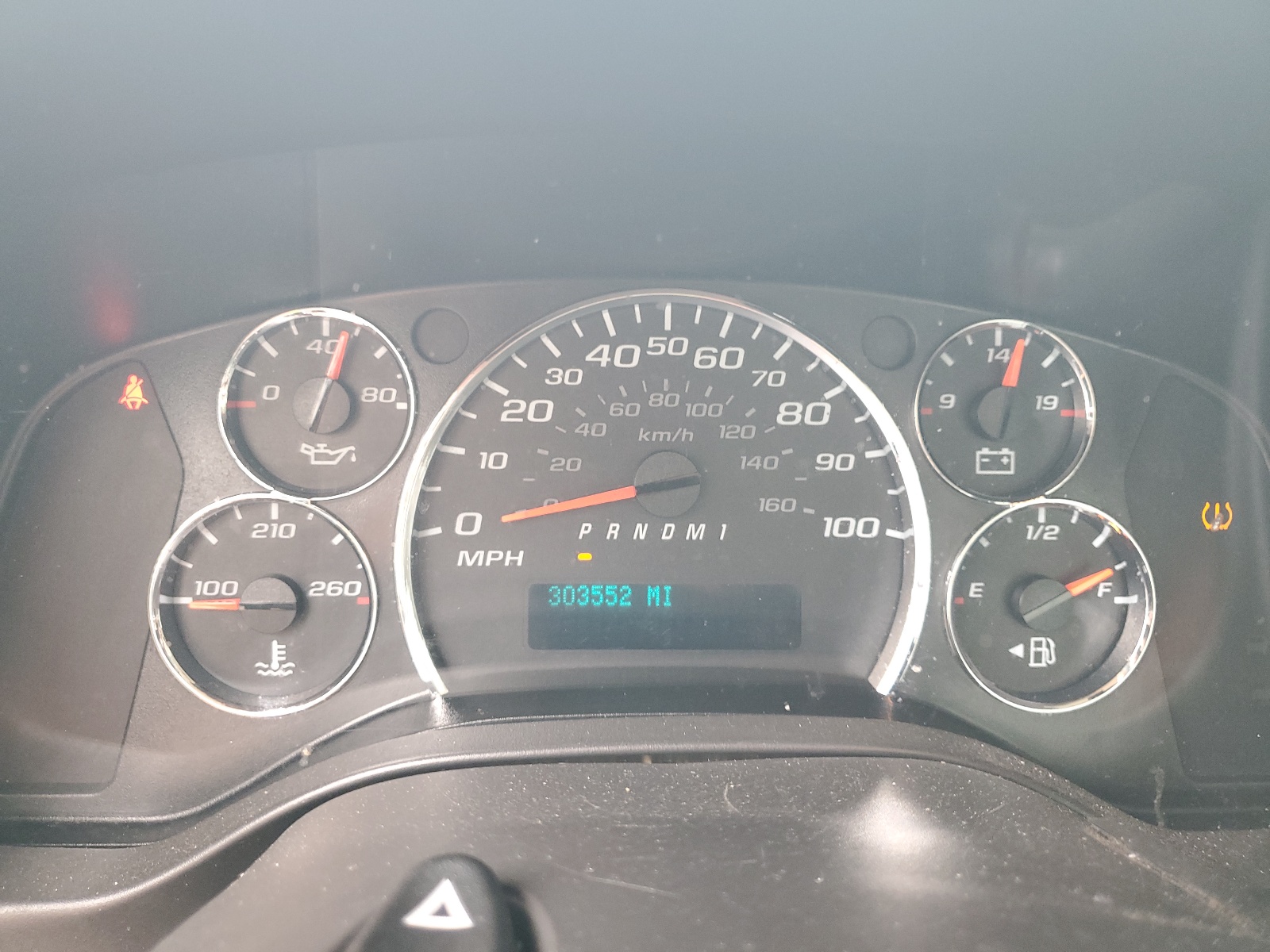 1GB0GRFP8K1183122 2019 Chevrolet Express G3500