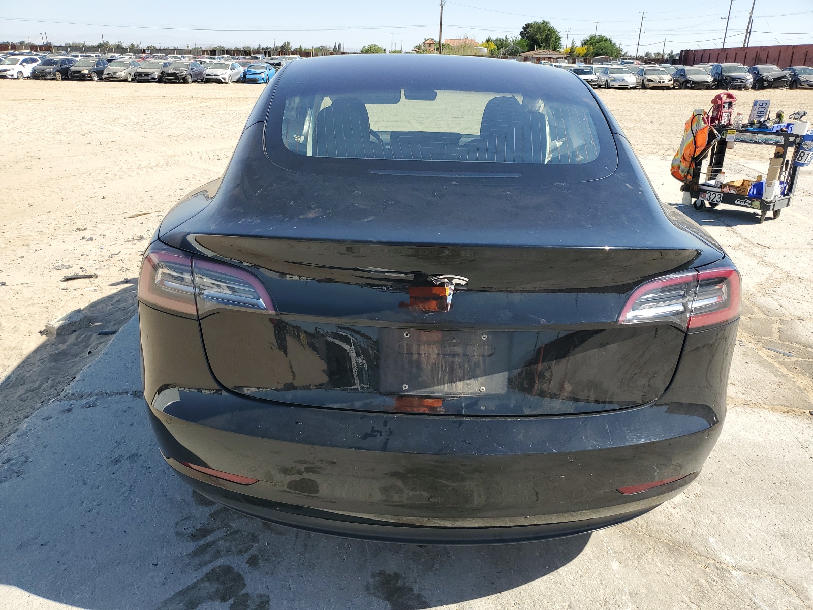 5YJ3E1EA7JF045963 2018 Tesla Model 3