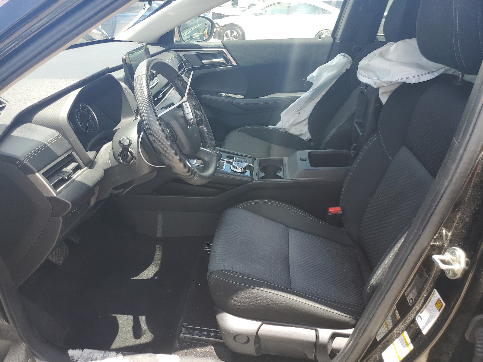 JA4J3TA82NZ033113 2022 Mitsubishi Outlander Es