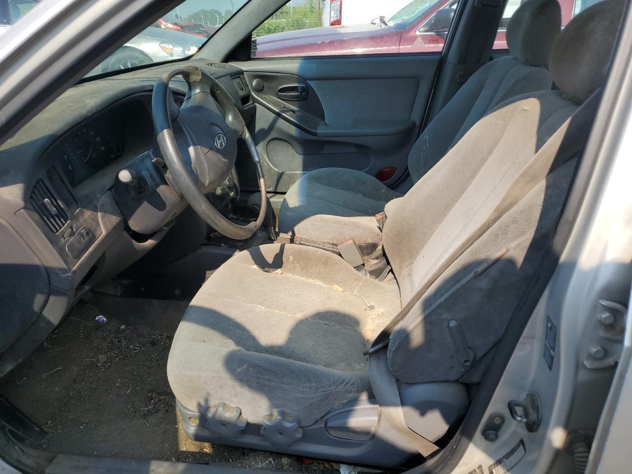 2005 Hyundai Elantra Gls VIN: KMHDN46D65U964540 Lot: 59016234