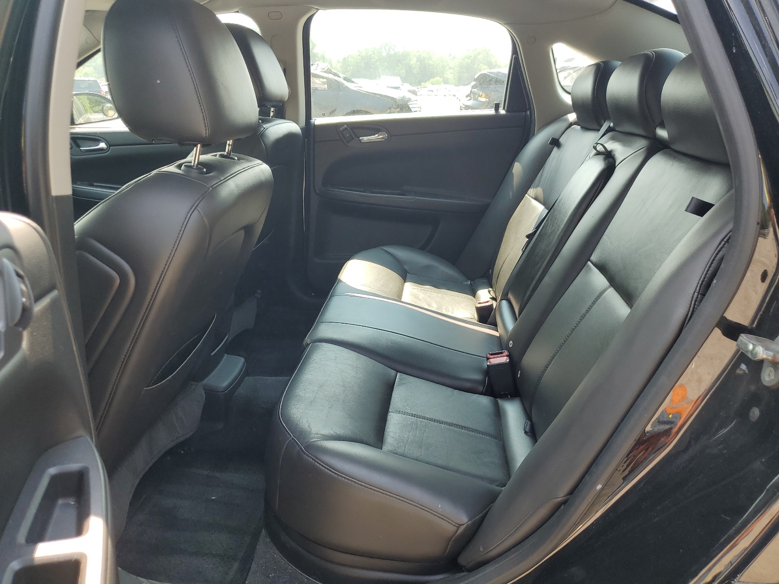 2G1WB5EN8A1161684 2010 Chevrolet Impala Lt