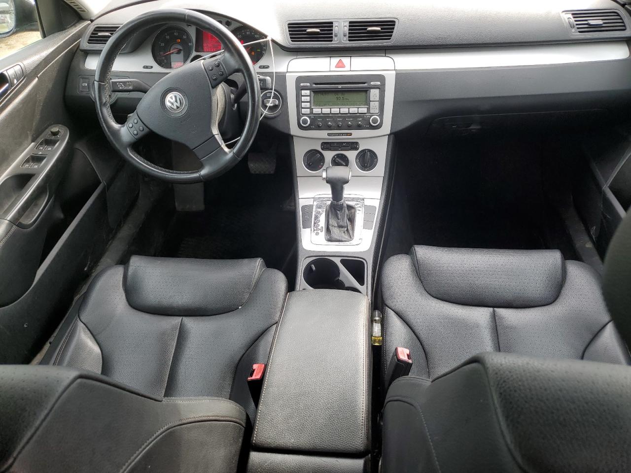 2008 Volkswagen Passat Komfort VIN: WVWAK73C28E084169 Lot: 59341304